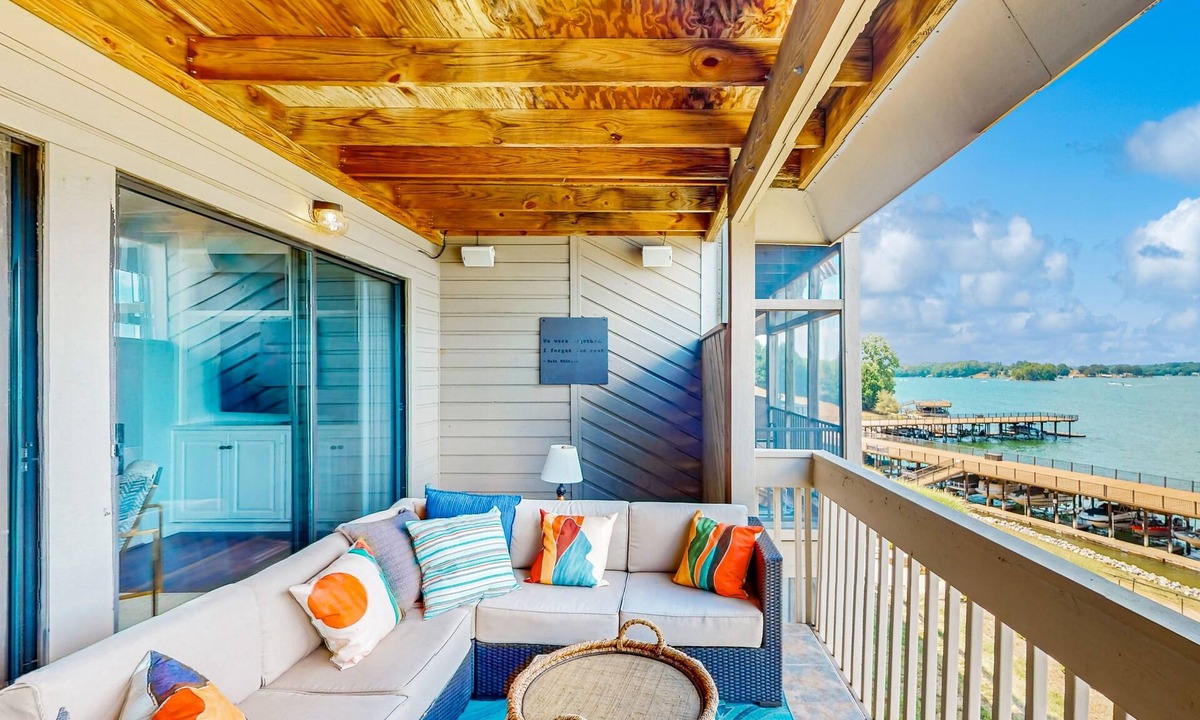 North Shore Condo | Another Tequila Sunrise - Lakefront condo w/breathtaking views & wheelchair accessibility