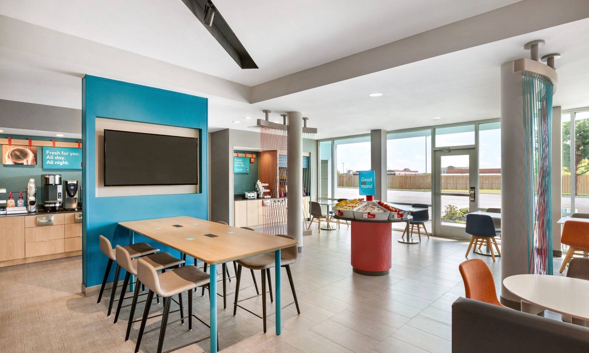 Orlando Hotel | avid hotel Orlando International Airport by IHG
