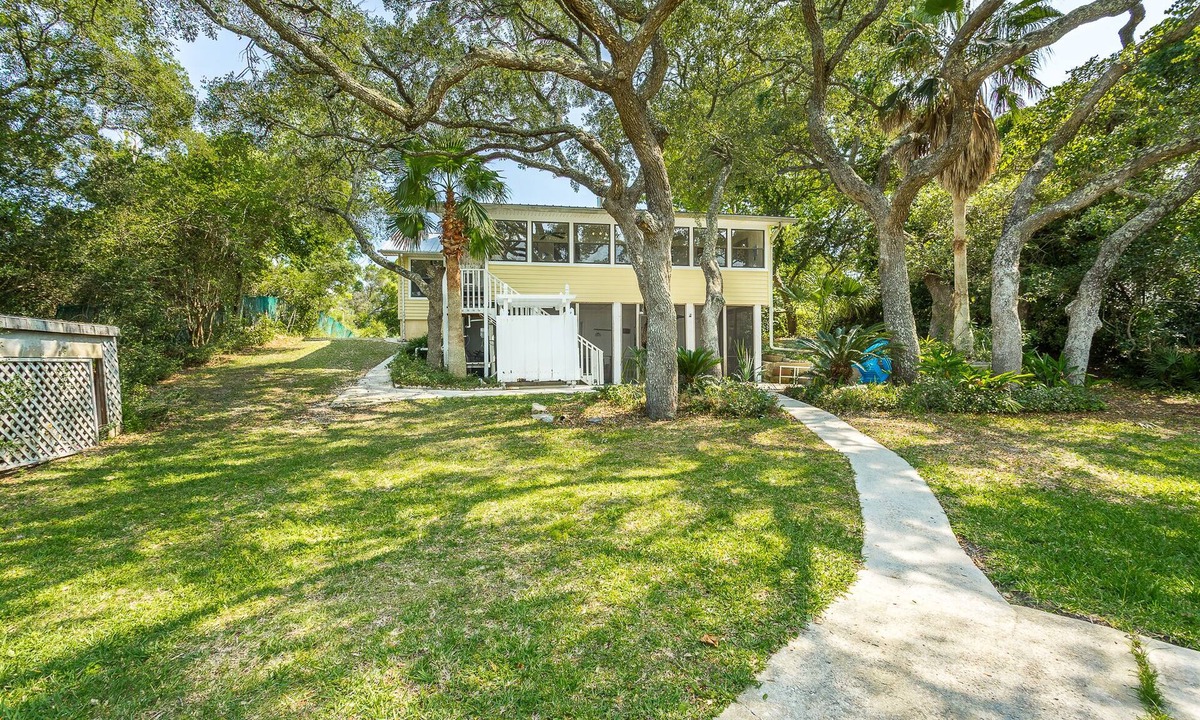 Alligator Point House | Bandit's Cove 2BR/2BA bayfront home