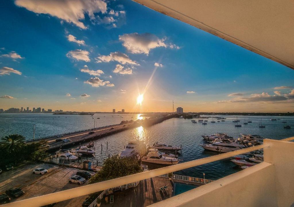 North Bay Village Apartment | Bayfront Apartment Breathtaking Views- one bedroom w balcony- living room -Free Parking