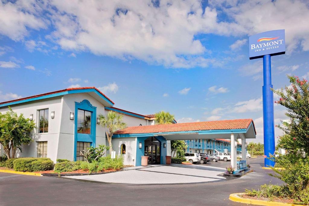 Doctors Inlet Hotel | Baymont by Wyndham Jacksonville Orange Park