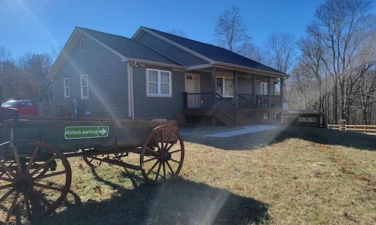 Monroe House | Bear Mountain Farm 2.0