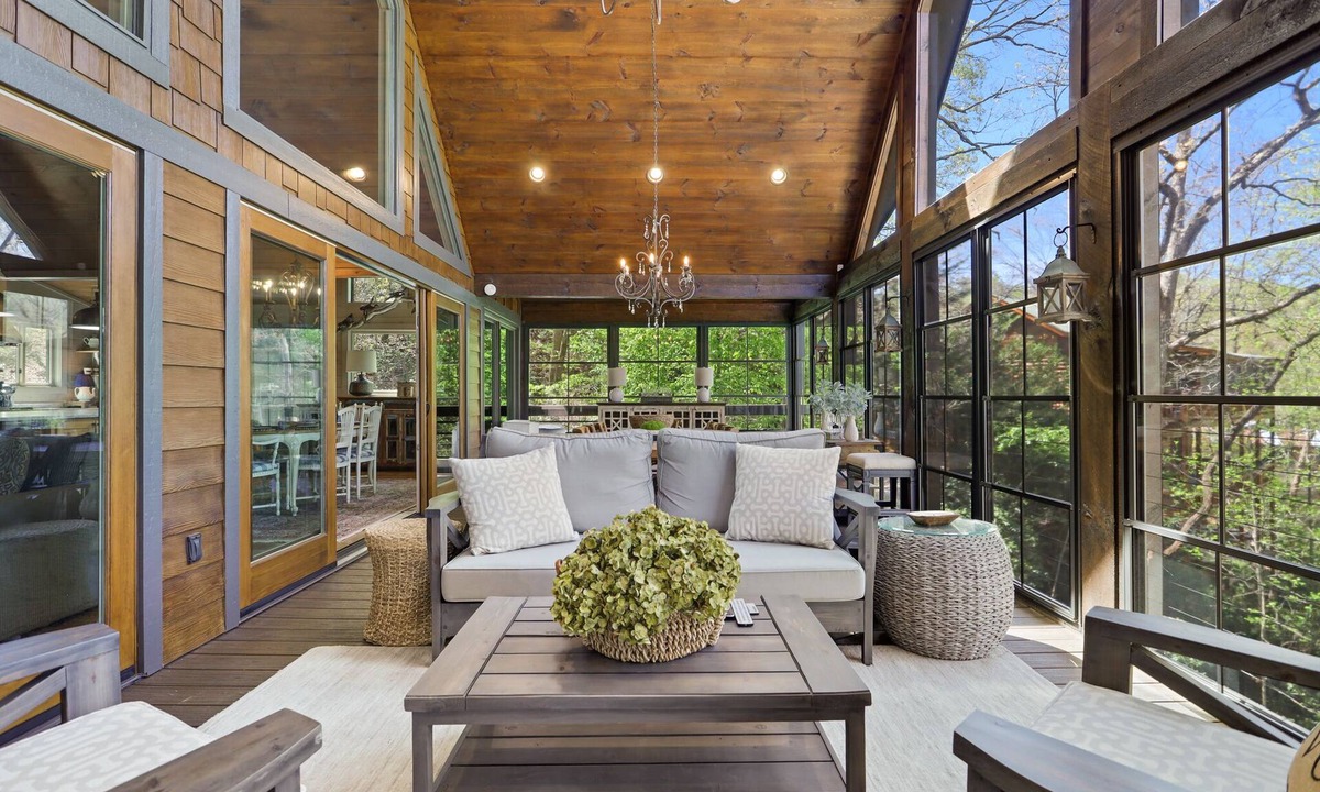 Mineral Bluff House | Bear Walk, Relax on the Toccoa River