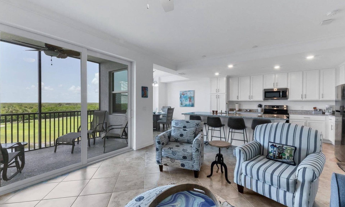 Charlotte Harbor Condo | 🥇 Beautiful 2bd condo within a golf resort (CH894)