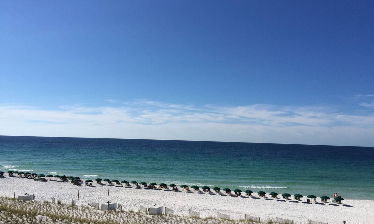 Fort Walton Beach Condo | Beautiful Beach Front Condo, Double Balcony, End Unit #403