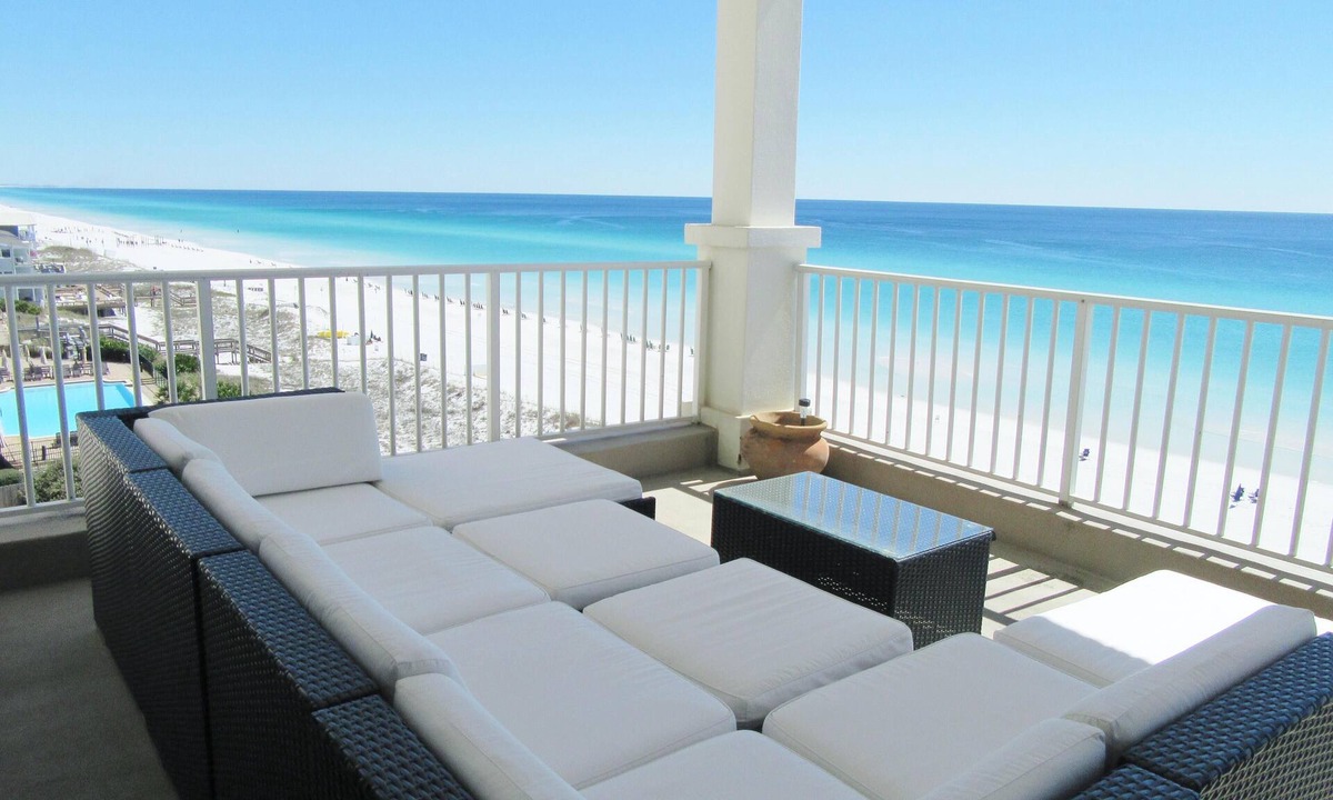 The Palms Of Destin | Crystal Beach