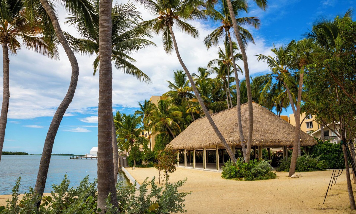 Islamorada Hotel | Best Place to Unwind! Free Parking, Onsite Pool, Short Drive to Anne's Beach