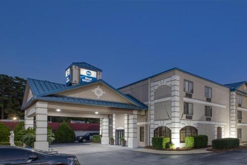 Seven Oaks Hotel | Best Western Executive Inn & Suites