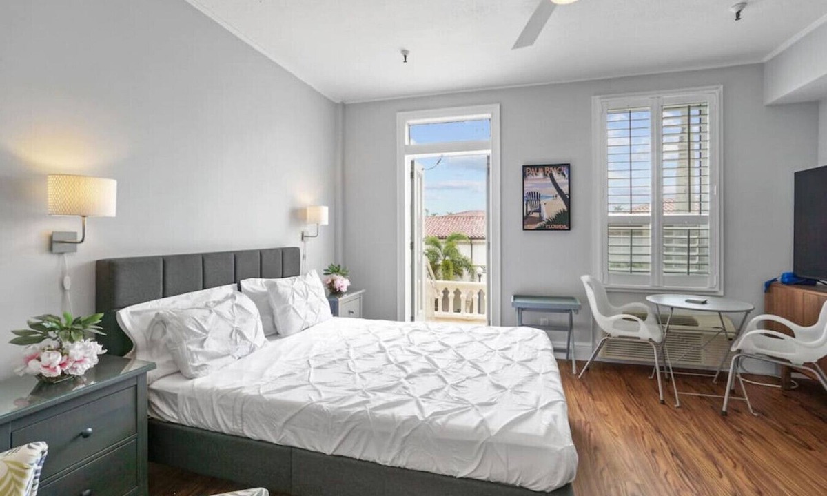 Palm Beach Condo | Bijou Terrace Orchid-PALM BEACH