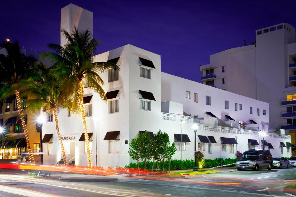 South of Fifth Hotel | Blanc Kara- Adults Only