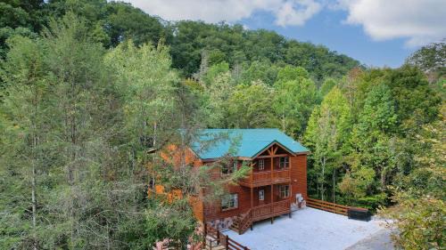 Sevierville House | Bluestem Bluebell by AvantStay