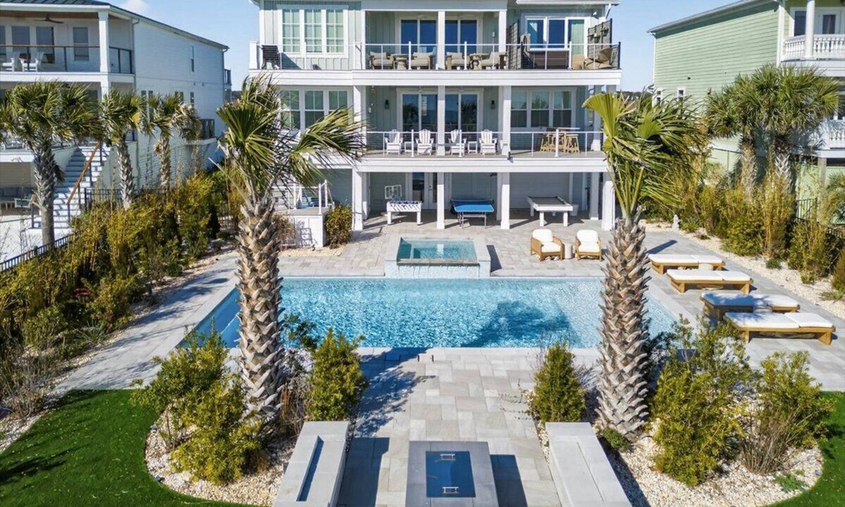 Sunset Beach House | Brand New 6BD Luxury Oceanfront Retreat with Private Pool!