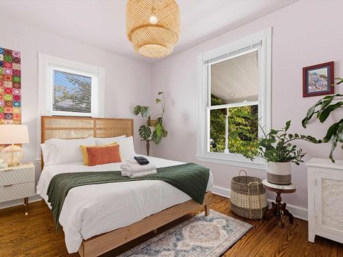 Mount Rainier Apartment | Bright & Spacious 3BR Cottage Minutes to DC