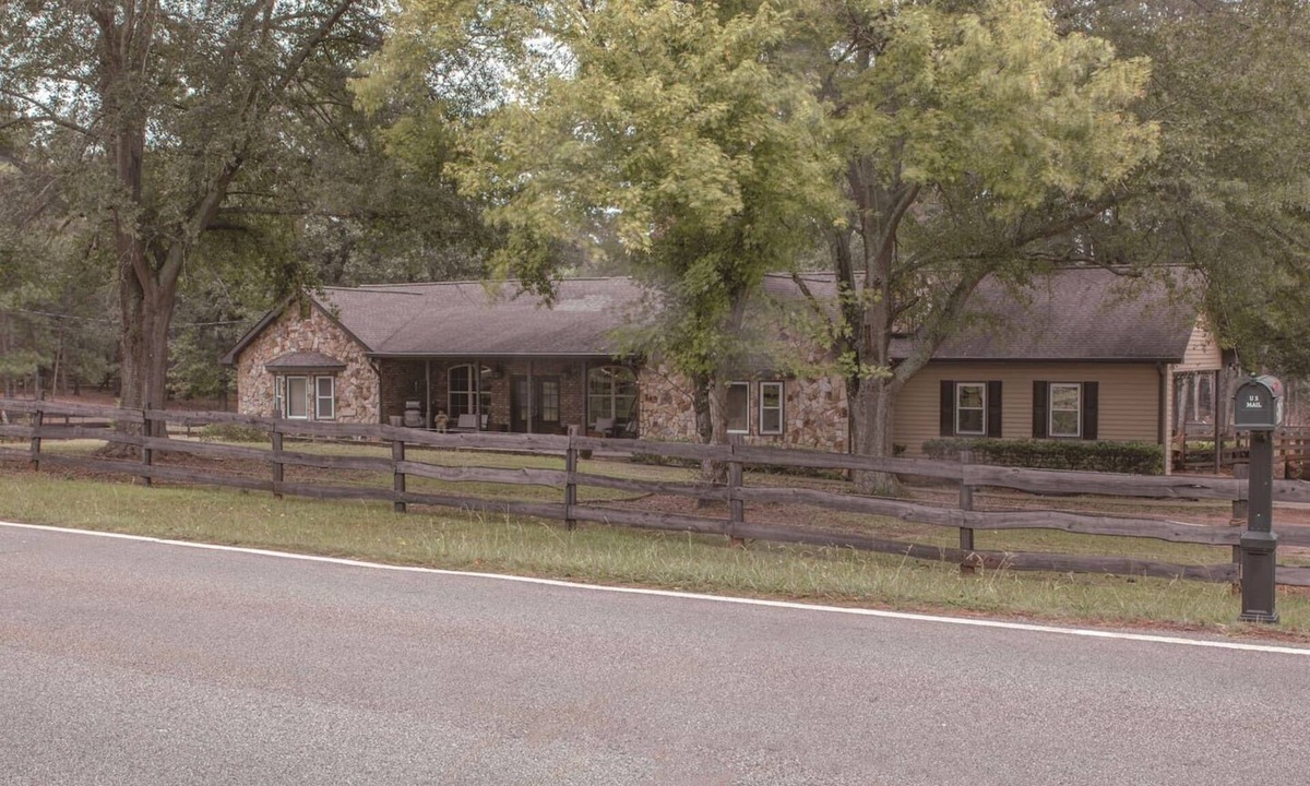 McDonough Cabin | Bustamante Ranch - Sovereign Lodge