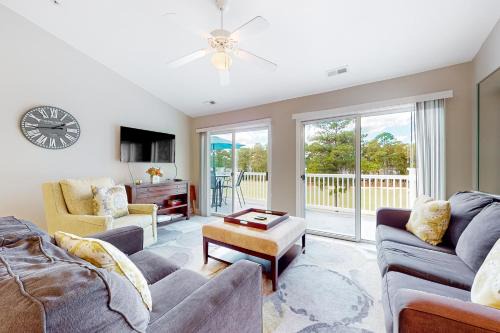 Calabash House | CAL12 Relax at Middleton