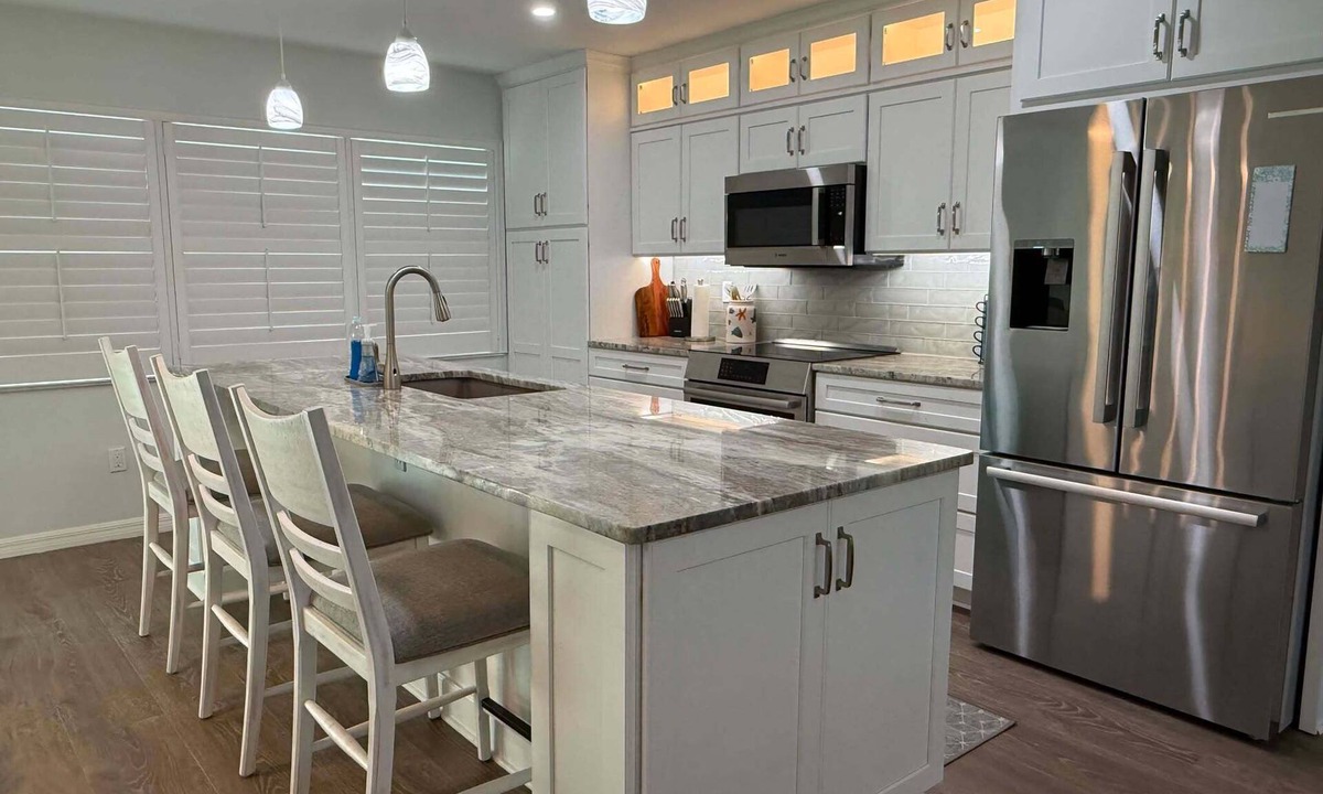 Grove City House | Canal front, Pool, outdoor kitchen, dock, no bridge, boat landing, Gulf access