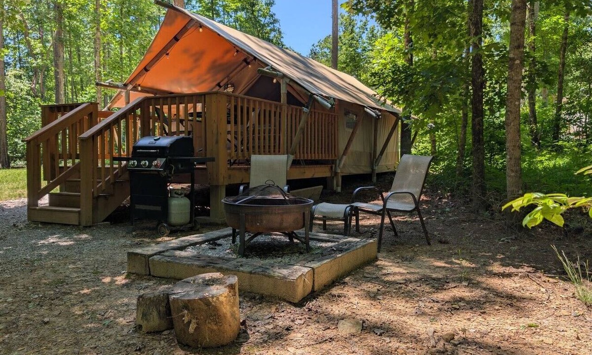 Coalmont RV Rental | Canvas Glamping Tent On 18 Acres Near State Parks, Trails, and Waterfalls