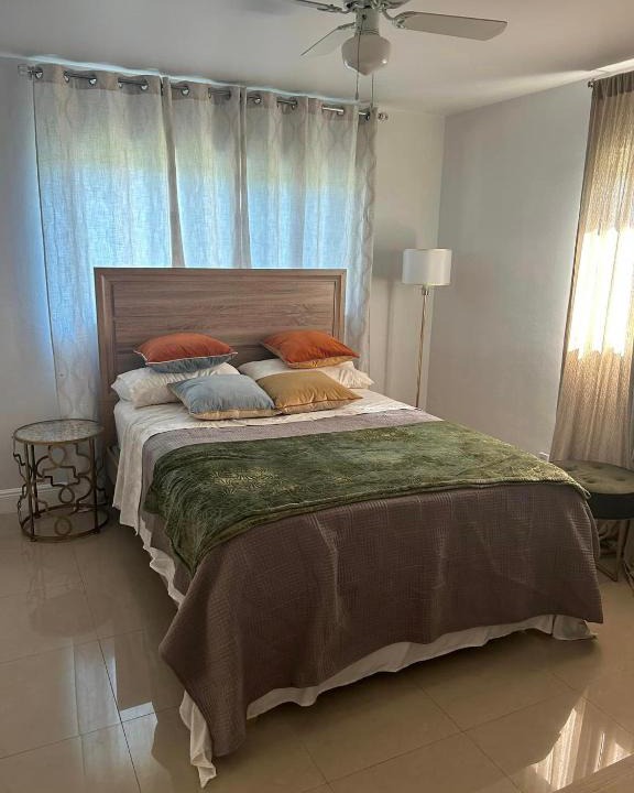 Royal Poinciana Bed & Breakfast | Casa Nómada