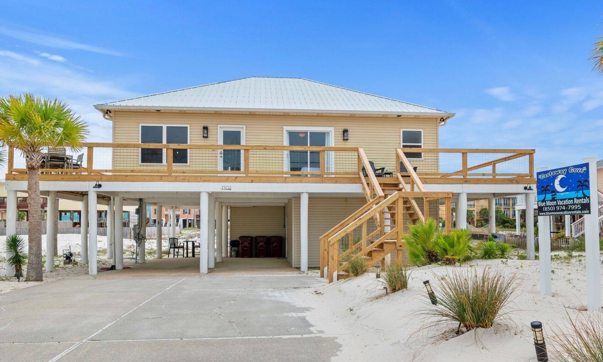 Navarre Beach House | Castaway Cove-Soundside Private Home with Beautiful Views