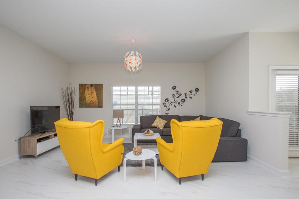 Davenport House | Champions Gate - 5 Bed - Home with Private Pool
