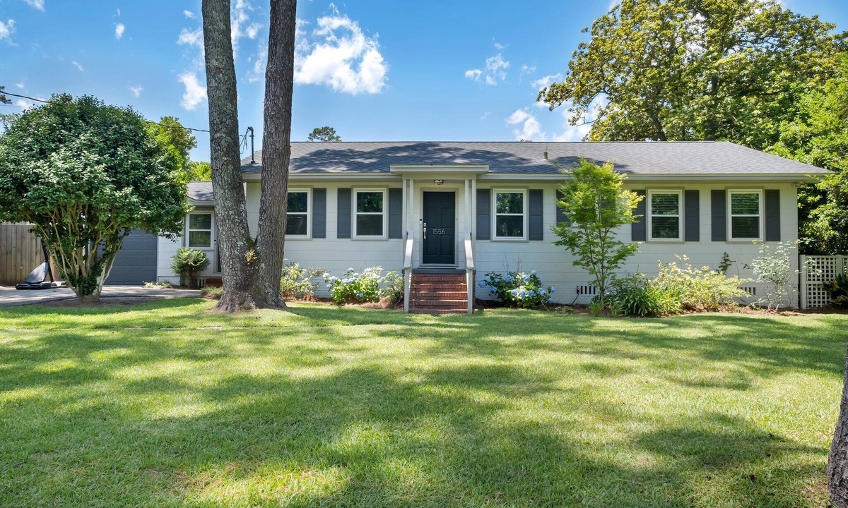 Tallahassee House | Charming 3/2 Midtown Home. Minutes from FSU. Fenced Backyard. Pet-Friendly.