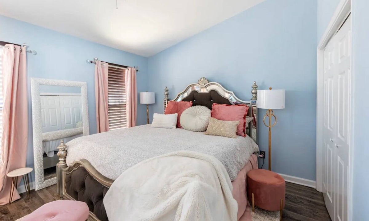Lithonia House | Charming 3-bedroom house with WiFi, AC in enjoyable Lithonia