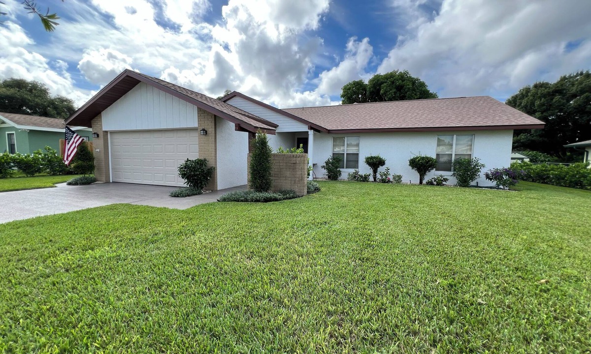 Sebring House | Charming 3-bedroom house with WiFi and AC in Sebring