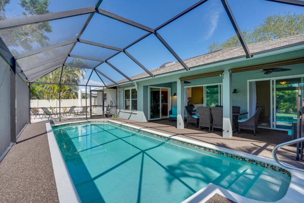 Three Oaks House | Cheery Fort Myers Vacation Rental with Private Pool!