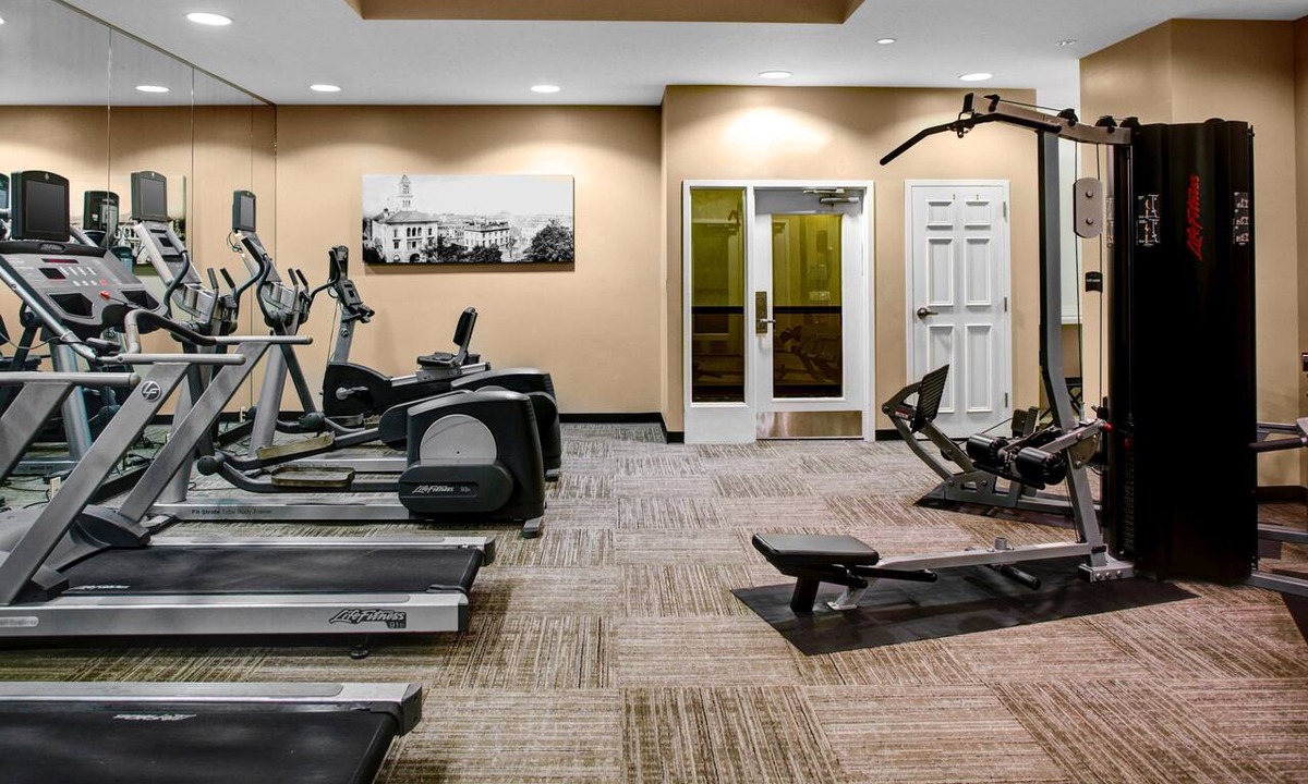 Historic District - North Apartment | Chic Double Studio w/City Views + Free Breakfast