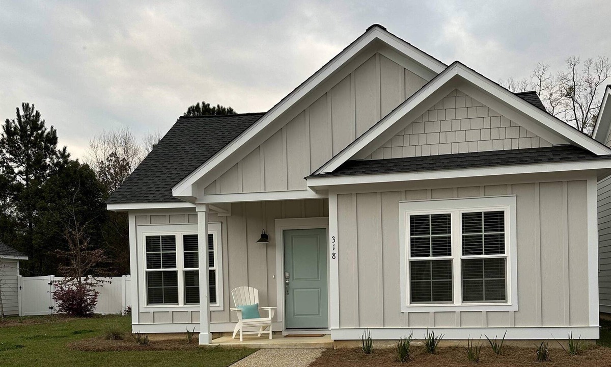 Thomasville House | Chic Retreat Summary: