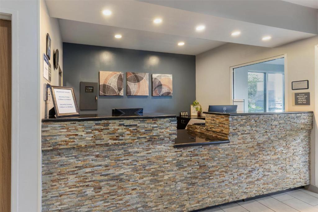 Hillview Hotel | City Express By Marriott Shepherdsville Louisville