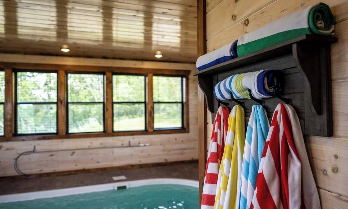 Sevierville Cabin | Close to attractions~Dog Friendly~Indoor Pool~Hot Tub~Views