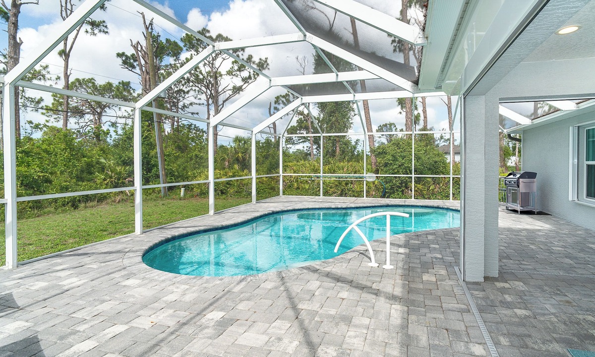 Gulf Cove House | Coastal Comfort in Gulf Cove Relaxing 3BR Retreat w/Heated Pool