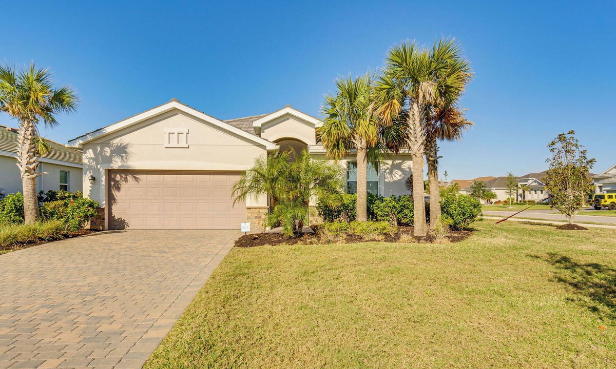 South Gulf Cove House | Coastal Home w/Swim Spa & Lanai in Port Charlotte