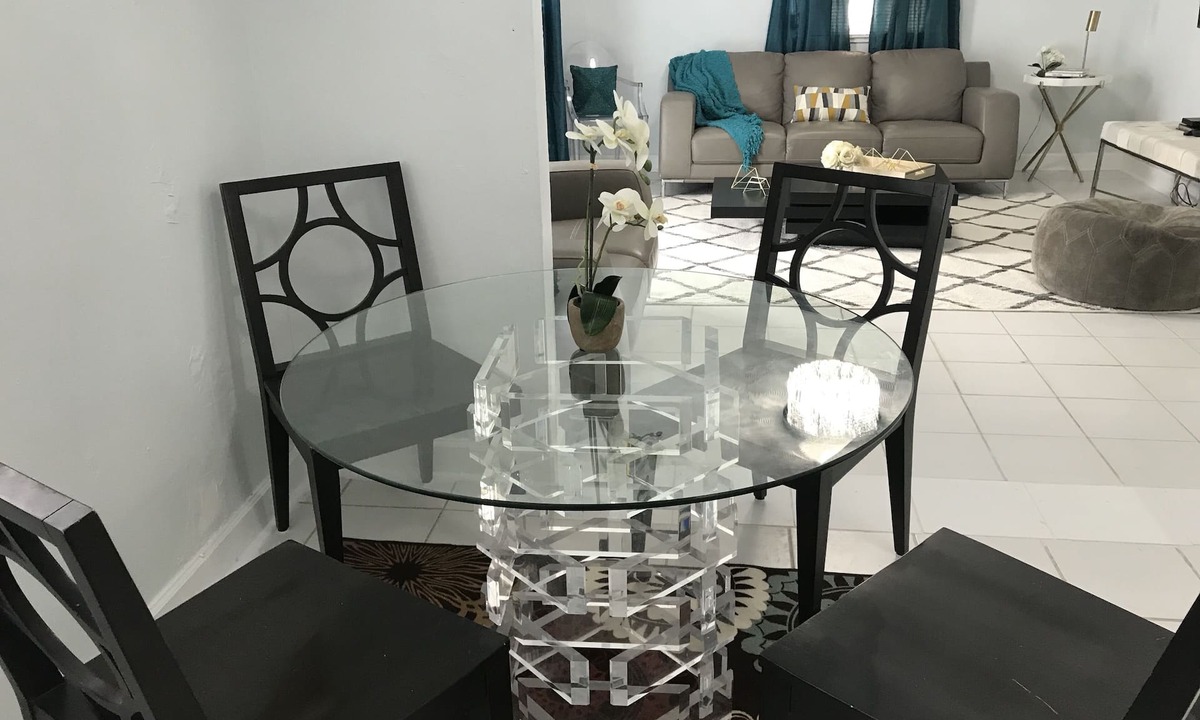 Buena Vista Cottage | Cozy 1 bedroom cottage - Z amazing heart of Miami