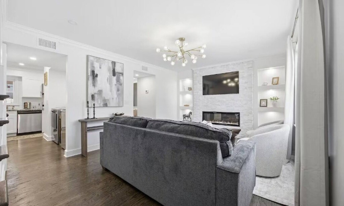 Tucker House | Cozy 2-bedroom house in amazing Tucker with cool AC