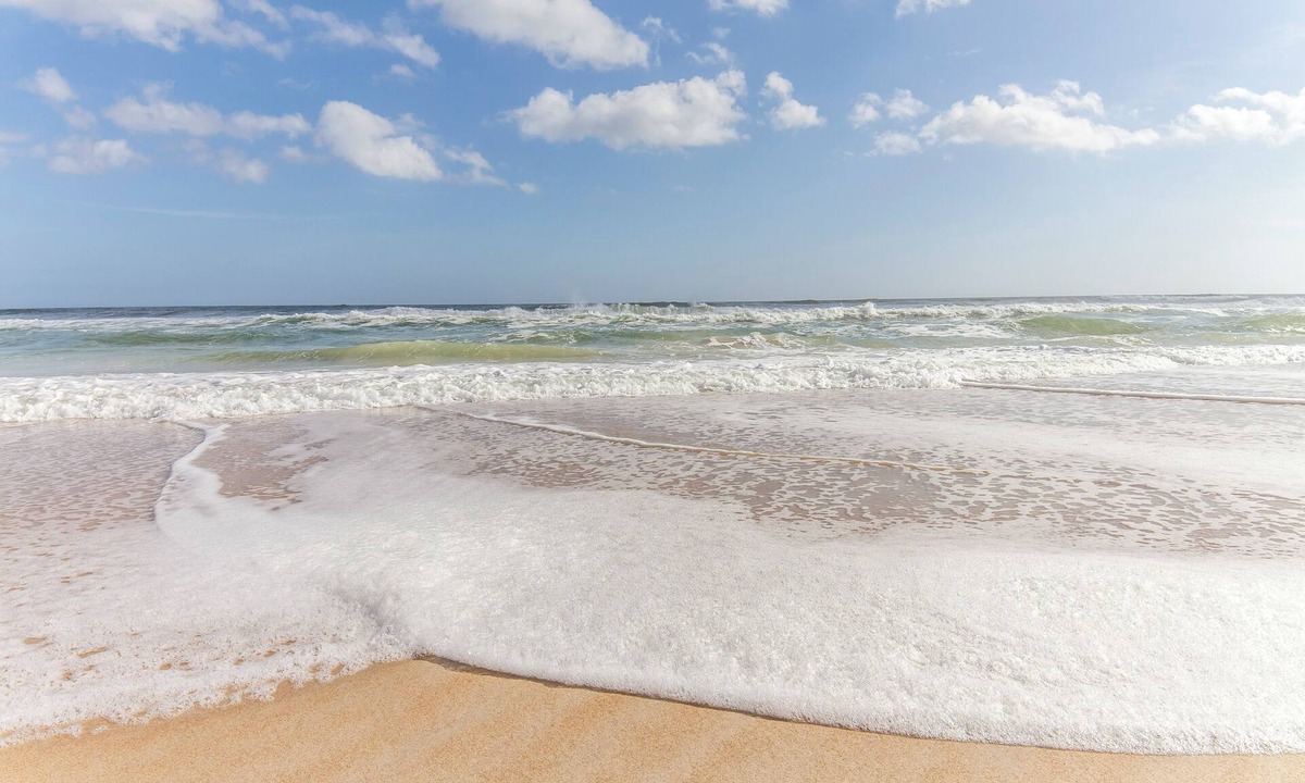 St. Augustine Cottage | Cozy Casita by Distinctive Beach Rentals