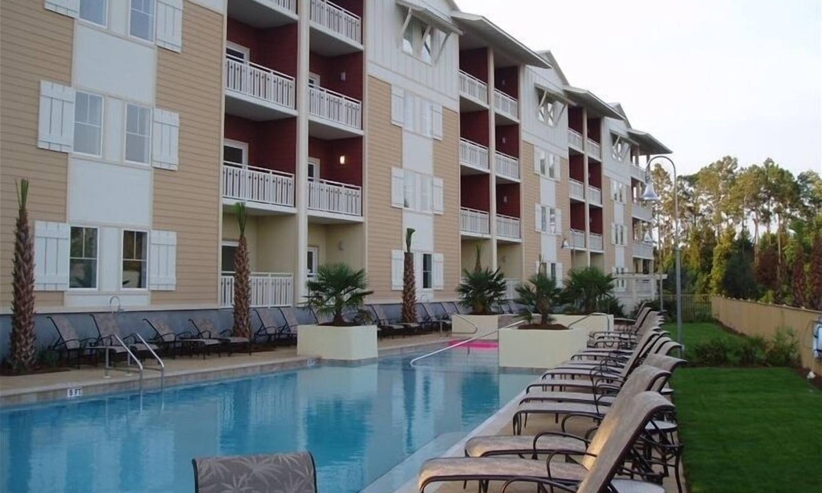 Waterside Village Condo | Cozy Coastal Condo – Walk to Beach, Dine, & Relax!