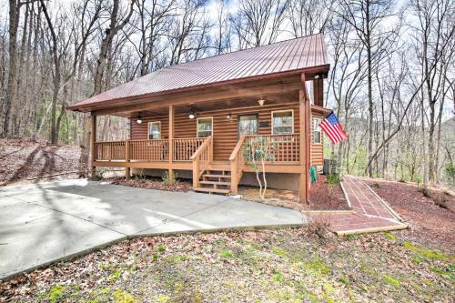 Hayesville House | Cozy Hayesville Retreat w/Deck & Mtn Views!