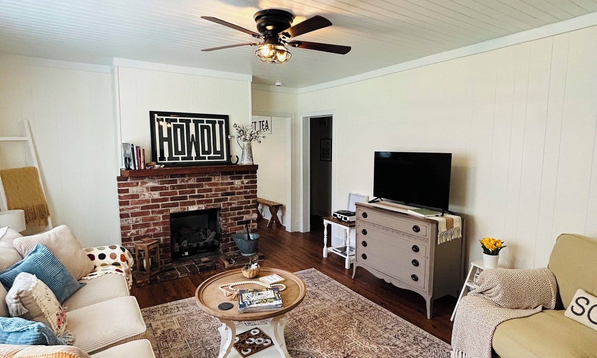 Vaucluse Cottage | Cozy “Horseshoe Cottage” Aiken SC