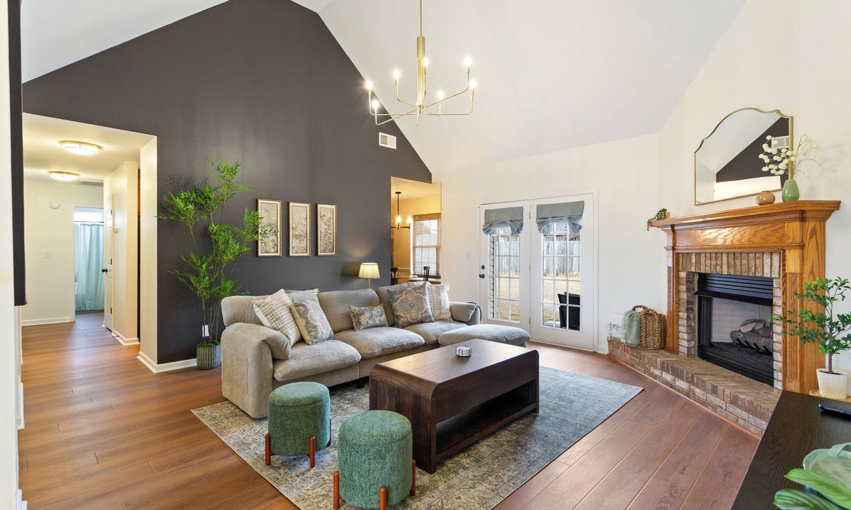 Warner Robins House | Cozy Pet-friendly Ranch near Robins Air Force Base