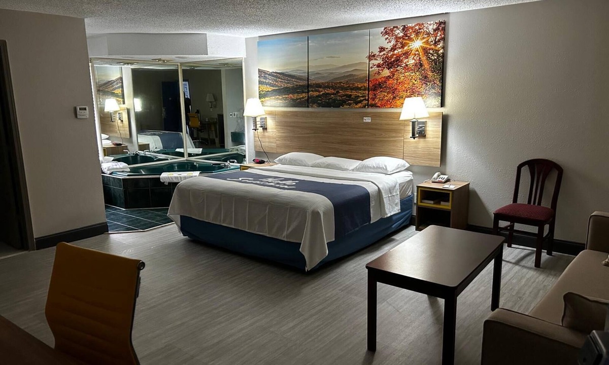 Dahlonega Hotel | Days Inn by Wyndham Dahlonega University Area