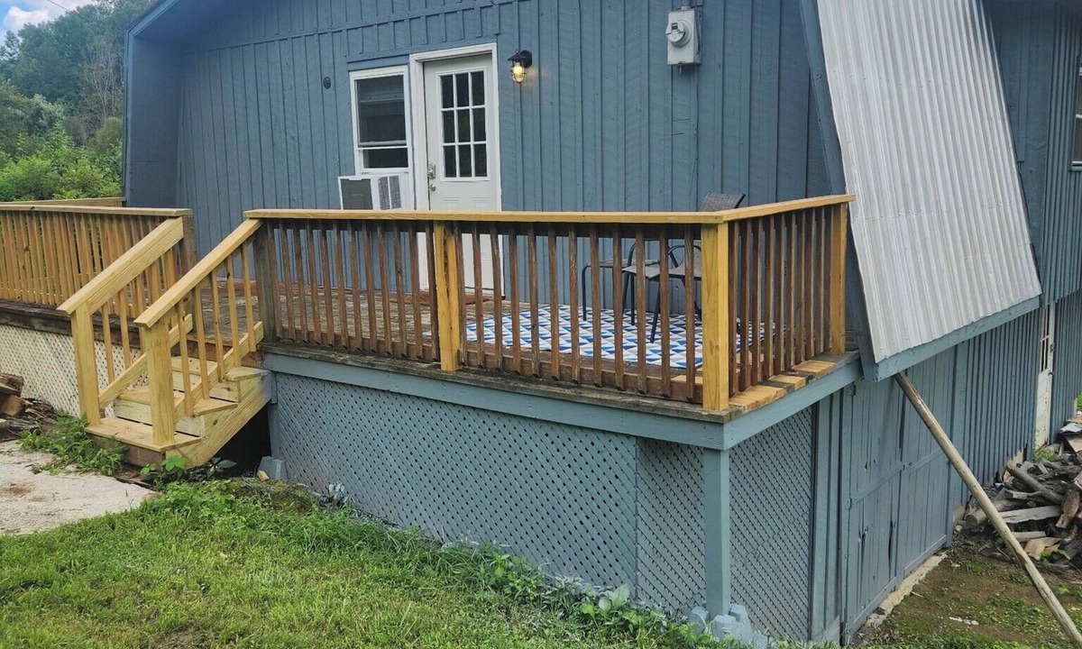 Rockholds Apartment | Delightful 2-bedroom apartment with AC in Rockholds. It's a true retreat!