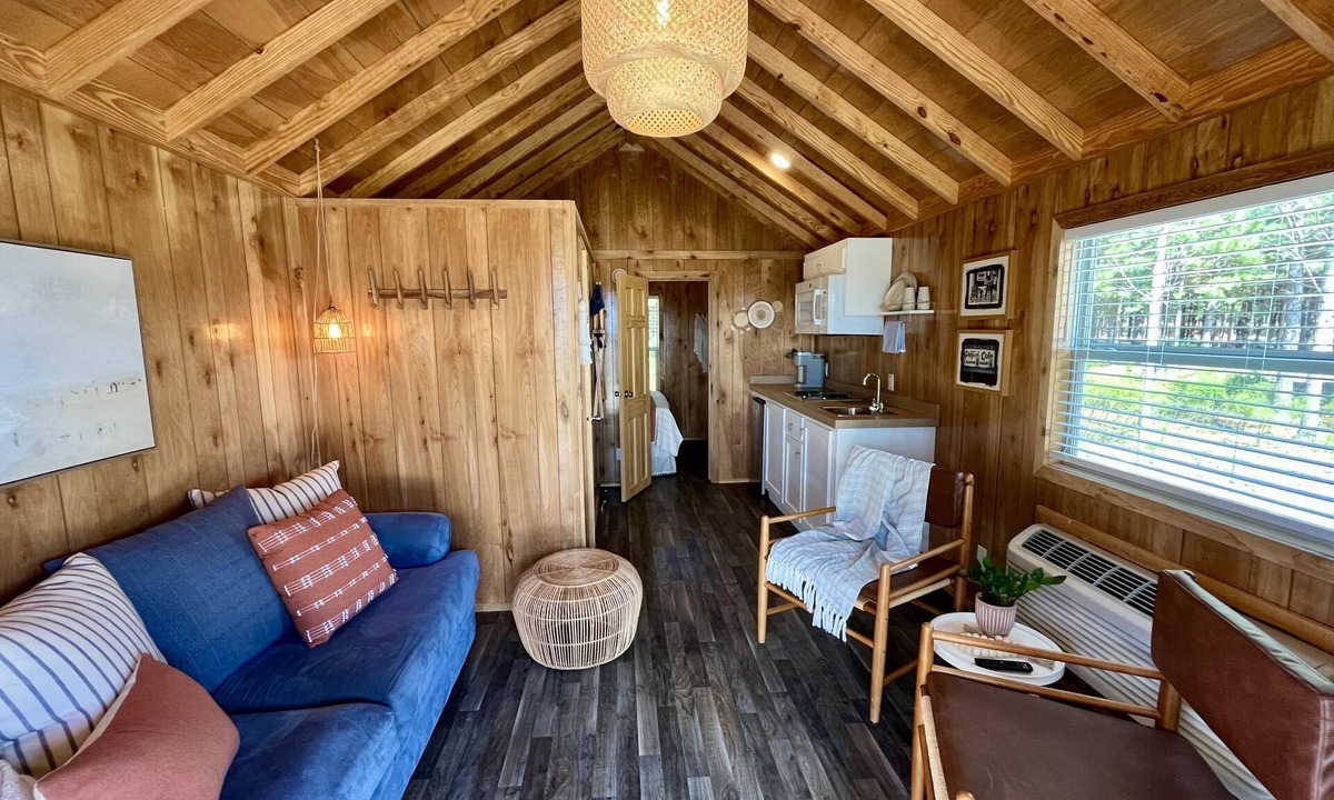 Bolivia RV Rental | Deluxe Private Bedroom Cabin - Private Bedroom Cabin