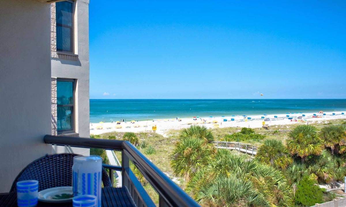 St. Pete Beach Condo | Directly on the Beach. Walk to Shops, Dining & Activities. Heated Pool & Hot Tub. St Pete Beach!