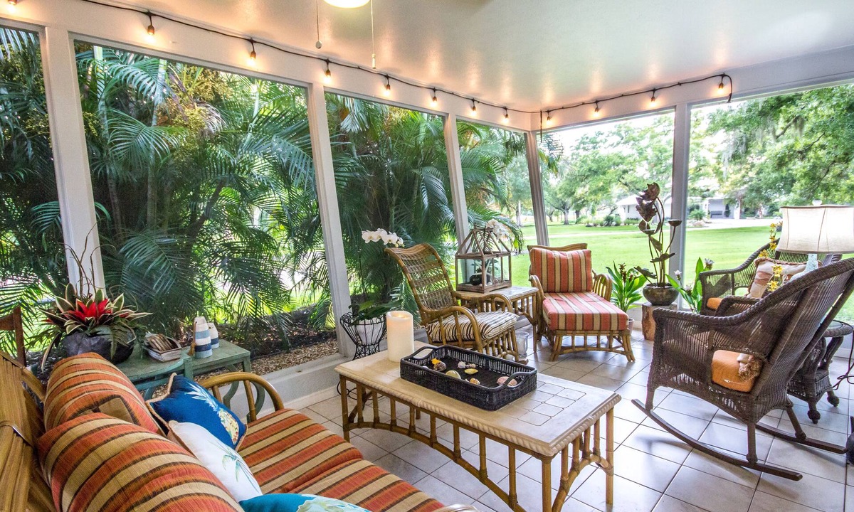 Braden River House | Discover Hidden Cove #2 - Water Views with Privacy