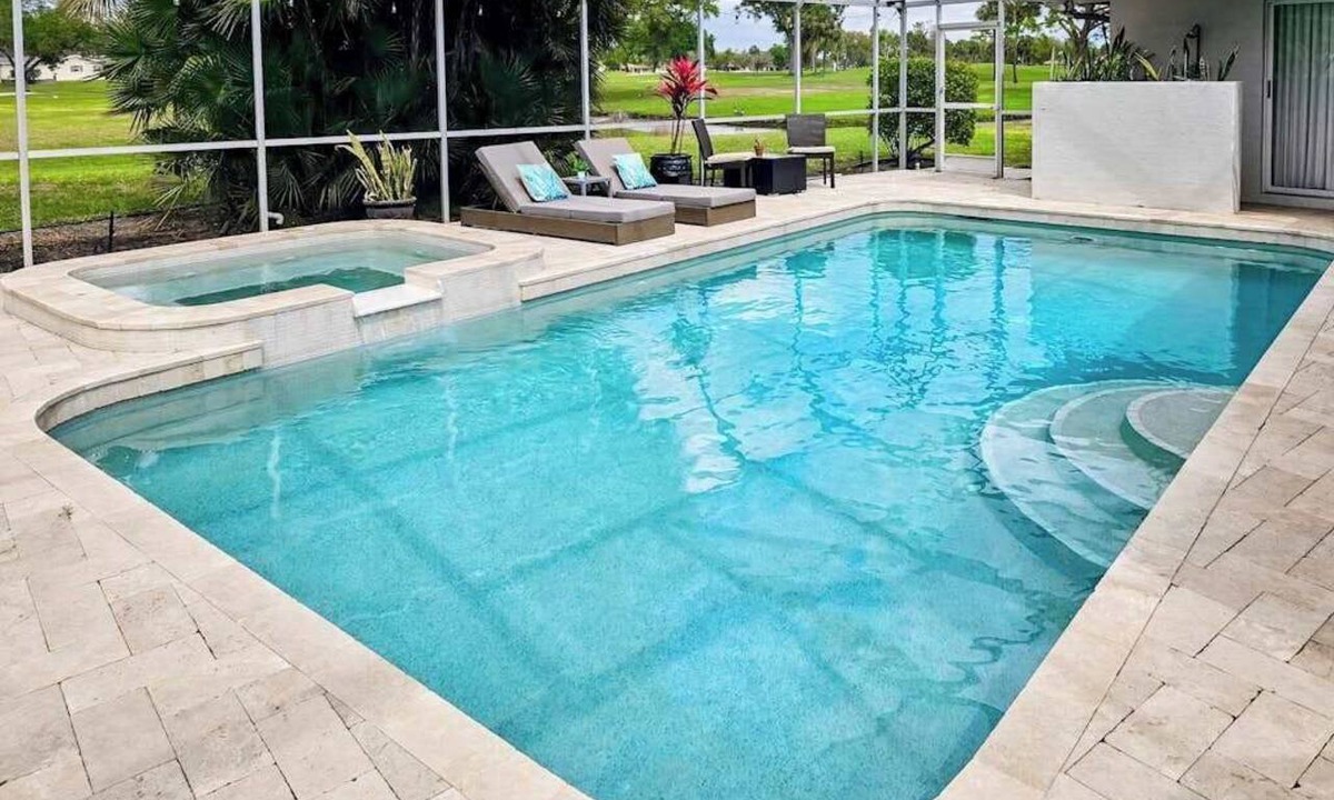 Trailer Estates House | Dog friendly home with private pool, on golf course, and washer and dryer