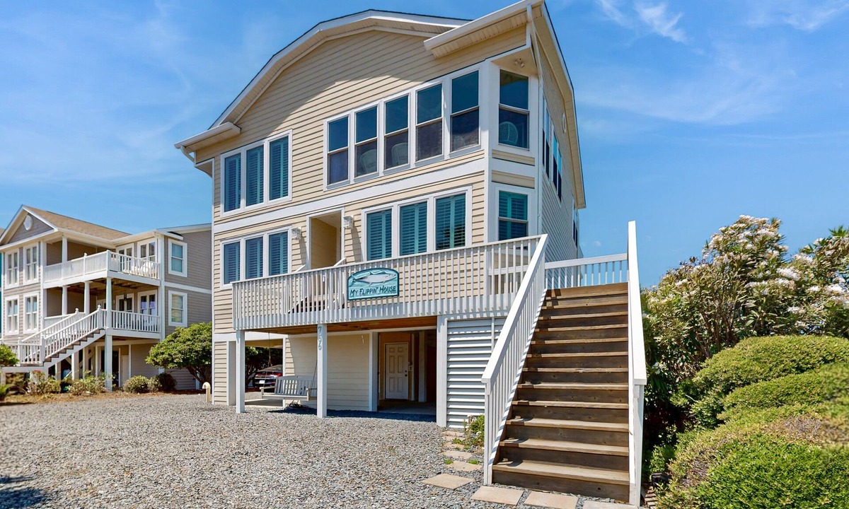 Holden Beach House | Dog-friendly marsh view home with large deck, close to beach access