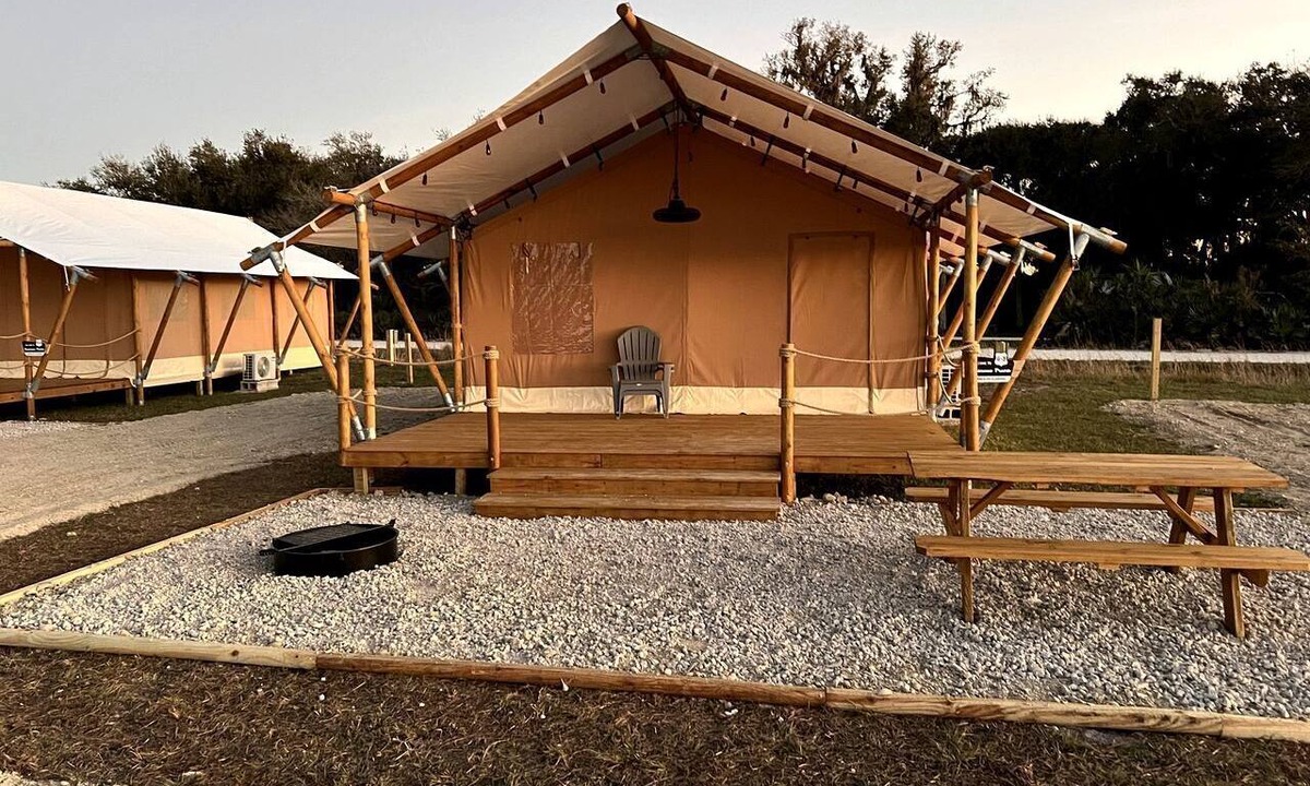 Okeechobee RV Rental | Double Deluxe Safari Tent with Fire Pit and Hammocks in Basinger, Florida