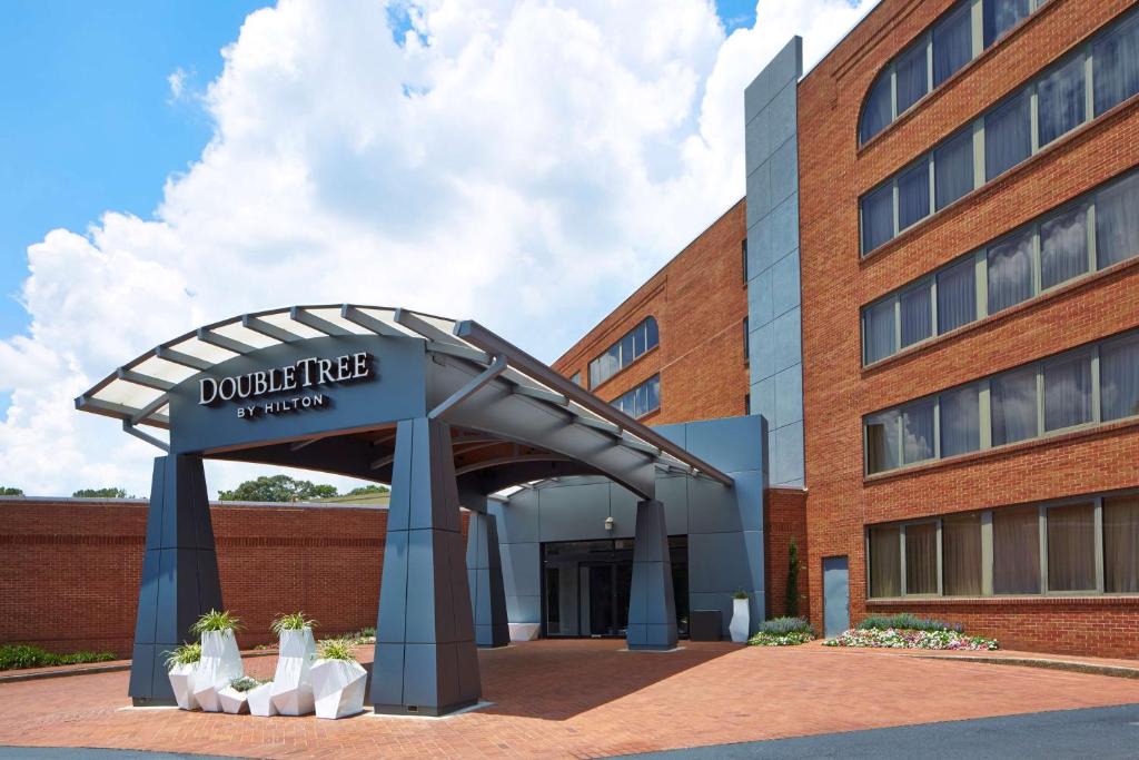 North Brookhaven Hotel | Doubletree By Hilton Atlanta Perimeter Dunwoody